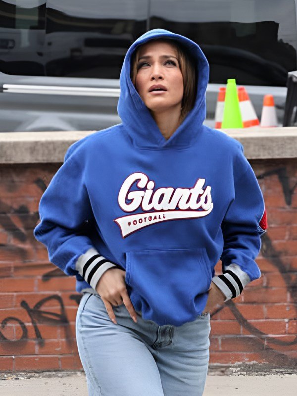 Movie-Office-Romance-2026-Jennifer-Lopez-Giants-in-Blue